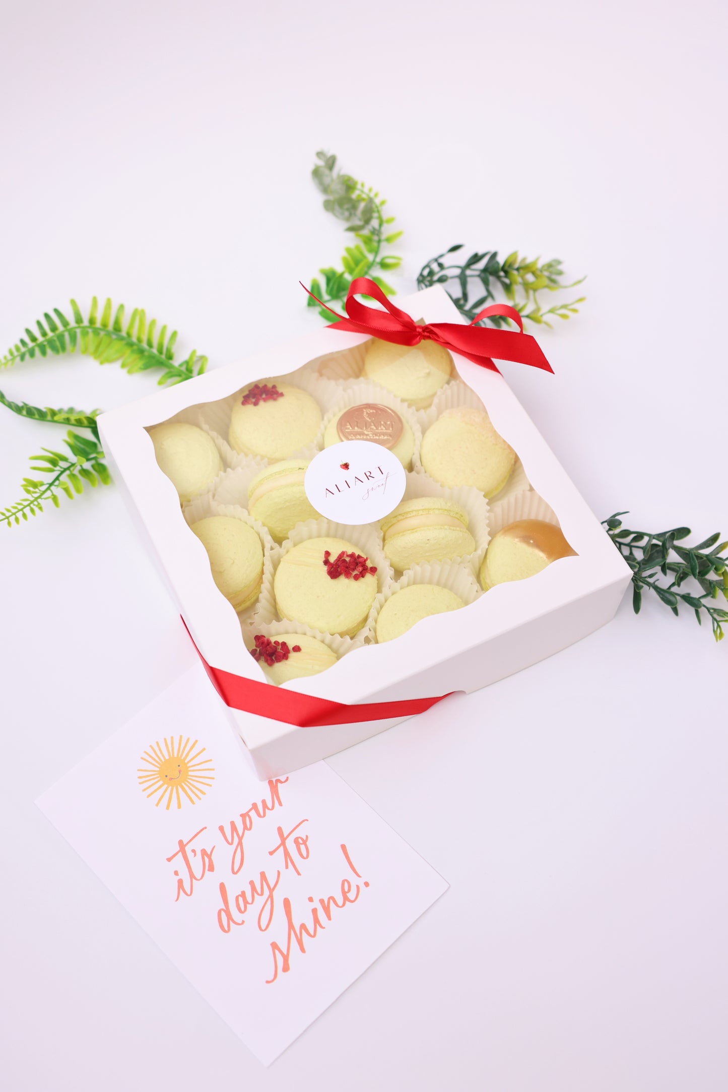 macaron gift box with berries NYC