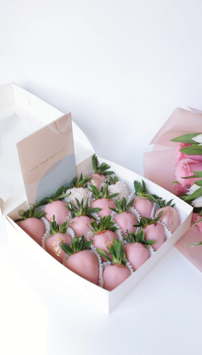 classic Belgian chocolate strawberries box
